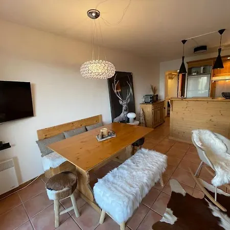 Cosy A Praloup, 43m2, Vue Magnifique Appartement