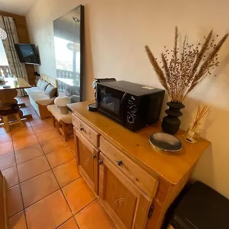 Cosy A Praloup, 43m2, Vue Magnifique Appartement